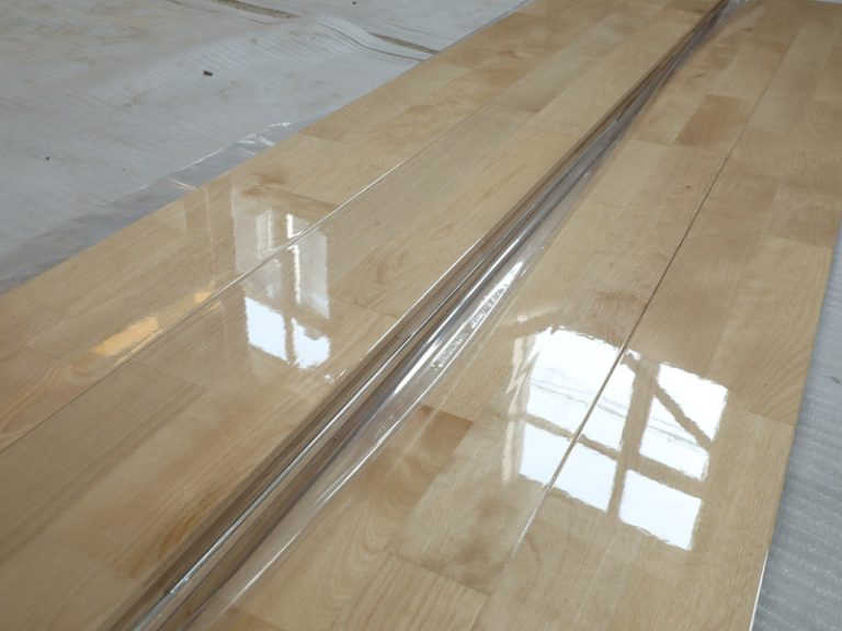 رقص تجميع الأرضيات الخشبية الصلبة