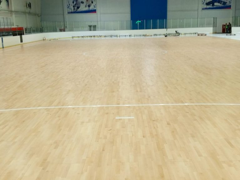 أرضيات الصنوبر الراقص LVL