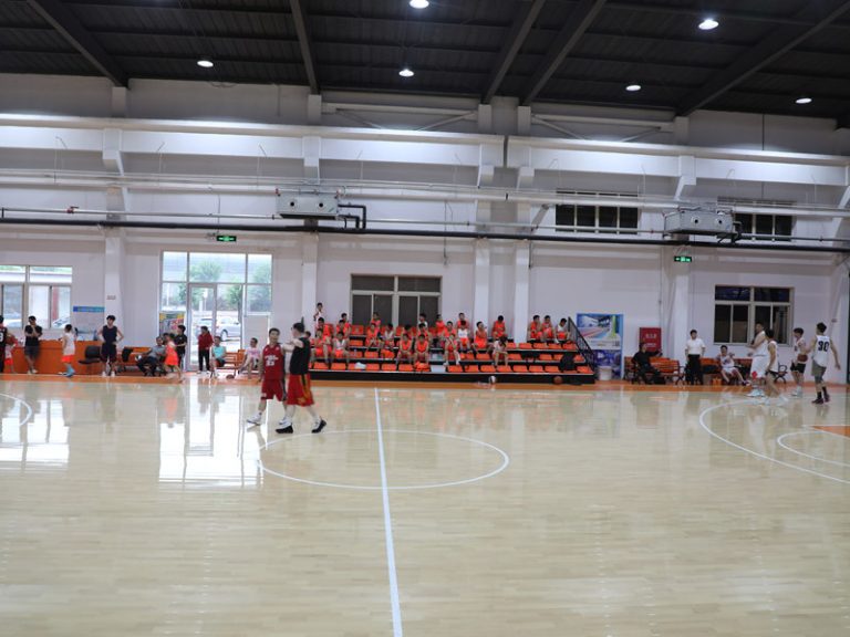 أين يمكنك شراء أرضيات خشبية عالية الجودة من خشب الصنوبر الراقص LVL