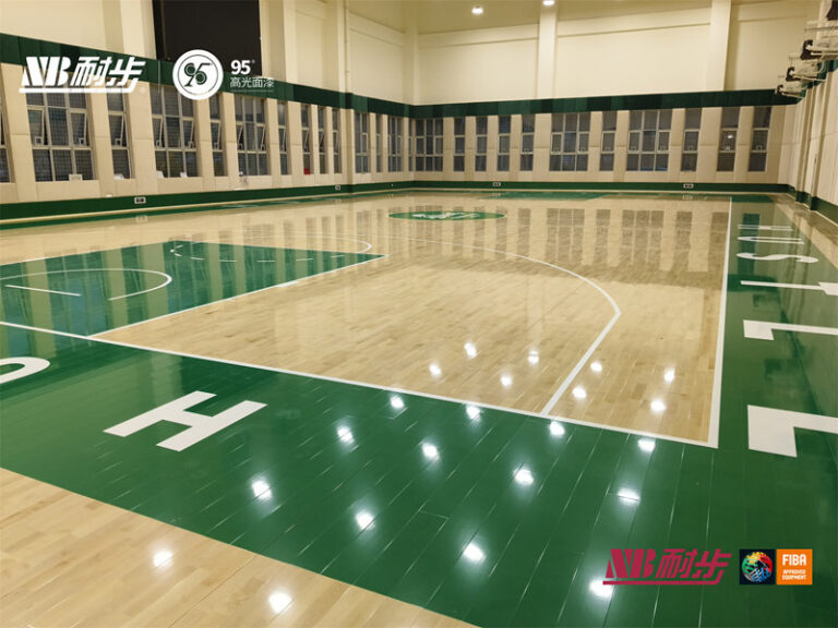 الأرضيات الخشبية المحمولة: احصل على لوح المهندس باتن للكرة الطائرة الآن!