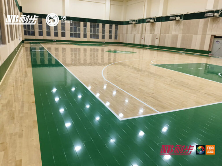 أفضل الأرضيات الخشبية المحمولة؟ اطلع على خيارات أرضيات LVL لكرة السلة!