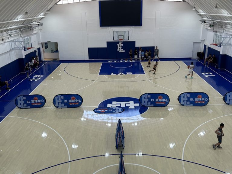 أفضل أرضيات القيقب الناعمة LVL