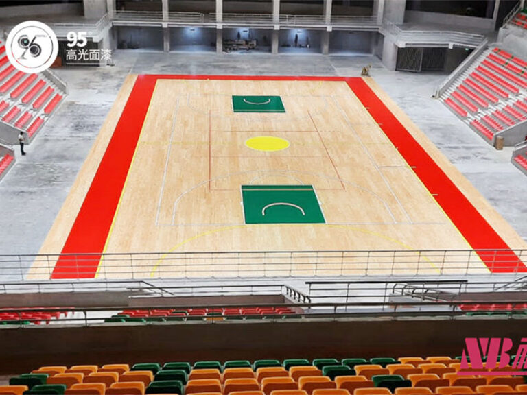 تجميع أرضية كرة السلة ذات العارضة: نصائح احترافية للخشب القيقب الصلب.